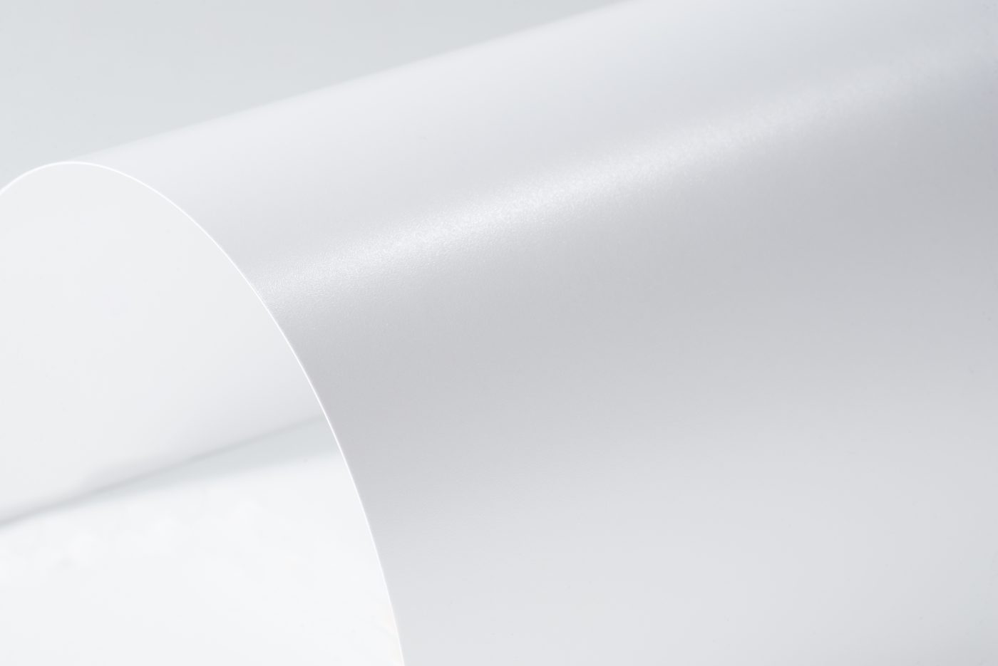 mediaJET SIP 260 Silver Iridium Pearl – lähikuva materiaalin pinnasta